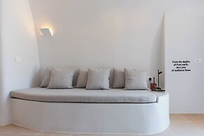 ArtChroma House