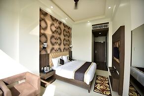INDRA PALACE