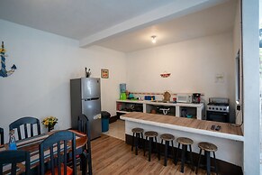 Residencia privada y con hermosa piscina