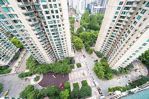 Tyms Xujiahui Modern 2BR APT