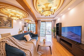 Tyms Xujiahui Modern 2BR APT