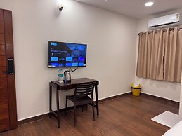 Kaarthik Residency