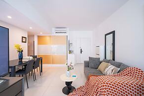 Tyms Xujiahui  Stylish 1BR APT