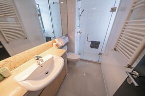 Tyms Spacious 3BR 2BA APT  Laishi Di