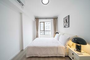 Tyms Spacious 3BR 2BA APT  Laishi Di