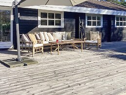 4 Star Holiday Home in Vaeggerlose