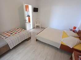 Berti Sun & Sea Apartments