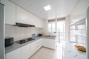 Tyms  Xujiahui  Prime 2BR APTGarden