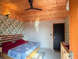 Jolly Retreat