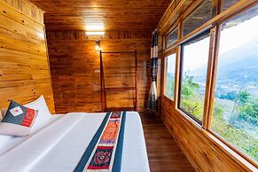 Muong Hoa River View Hotel