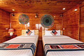 Muong Hoa River View Hotel