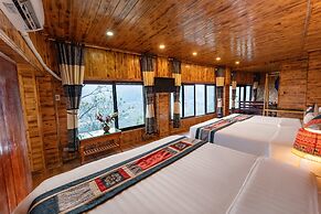 Muong Hoa River View Hotel