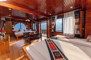 Muong Hoa River View Hotel