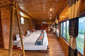 Muong Hoa River View Hotel