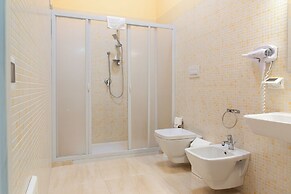 Syraka Hotel LR Collection