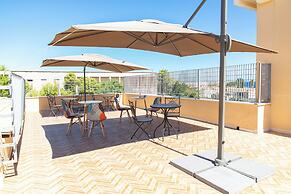 Syraka Hotel LR Collection