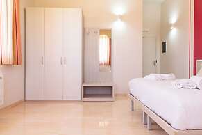 Syraka Hotel LR Collection