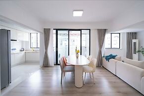 Tyms Parisian 2BR APT  Paris Classic