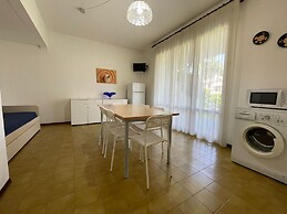 Spacious Villa With Garden and Pool