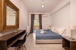 Leone Luxury Villa Giota