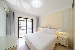 Tyms 2BR APT Xujiahui Dacheng Residence