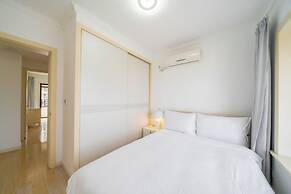 Tyms 2BR APT Xujiahui Dacheng Residence