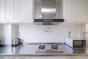 Tyms 2BR APT Xujiahui Dacheng Residence