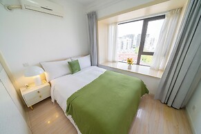 Tyms Modern 2BR APT Xujiahui Dacheng