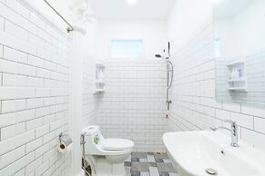 Jomtien 5BR Beach Pool Villa JB5