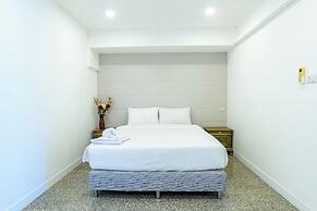 Jomtien 5BR Beach Pool Villa JB5
