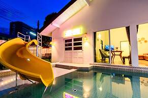 Jomtien 5BR Beach Pool Villa JB5
