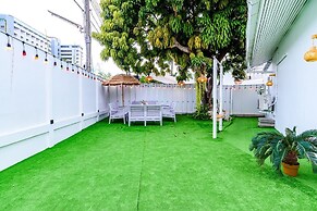 Jomtien 5BR Beach Pool Villa JB5