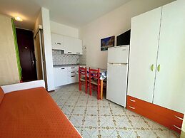 Colorful Studio With Shared Pool