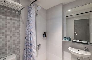 Hotel Golden Tulip Essential PIK2 Jakarta