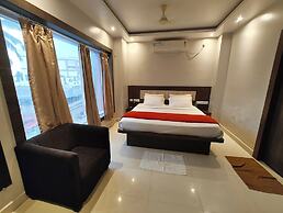 Hotel Home Town Puri