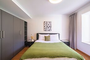 Tyms Luxury 3BR 2BA APT  Bella Vita