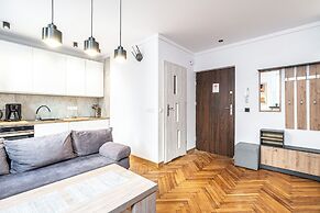 RentPlanet- Apartament Dąbrowskiego