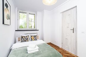 RentPlanet- Apartament Dąbrowskiego