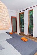 SWEET VALLEY HOMESTAY