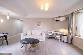 Tyms 1BR APT Gubei International Garden