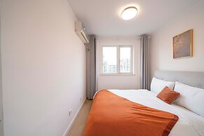 Tyms Changning Spacious 3BR 2BA APT