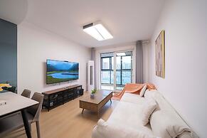 Tyms Changning Spacious 3BR 2BA APT