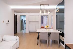 Tyms Changning Spacious 3BR 2BA APT