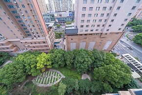 Tyms Changning Spacious 3BR 2BA APT