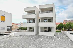 Pool apartments Break B