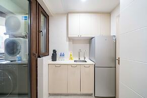 Tyms Modern 1BR APT  Garden