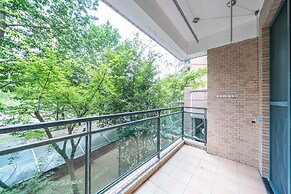 Tyms 2BR APT Lujiazui Renheng Riverside
