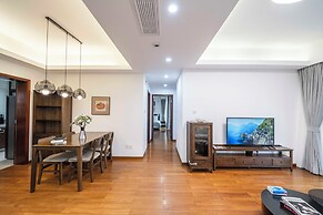 Tyms 2BR APT Lujiazui Renheng Riverside