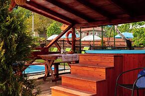 Transylvanian Home - Mountain View, BBQ & Pool