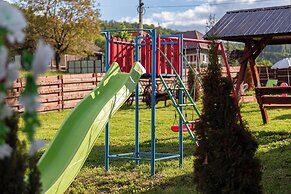 Transylvanian Home - Mountain View, BBQ & Pool